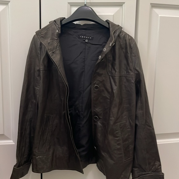 Brown Leather Jacket - Picture 6 of 6